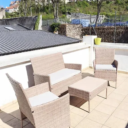 Lumineux Avec Terrasse De 40m2 10min Des Remparts